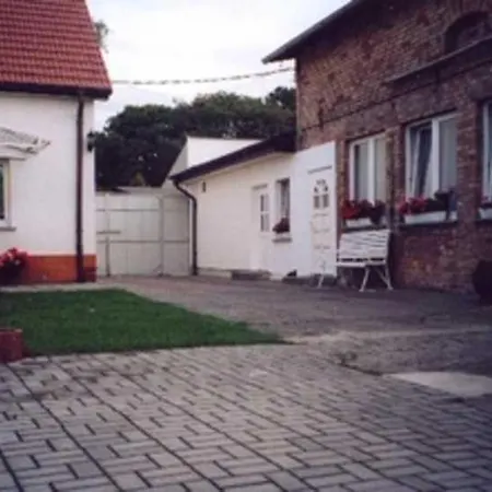 Krueger Apartment *